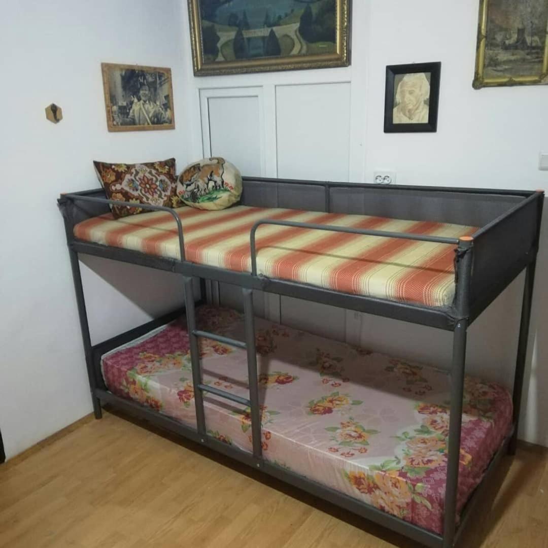 Leyla Hostel บราชอฟ ภายนอก รูปภาพ